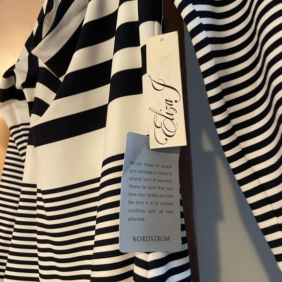 Eliza J Size 10 Off Shoulder Formal Dress Nordstrom - Picture 2 of 3